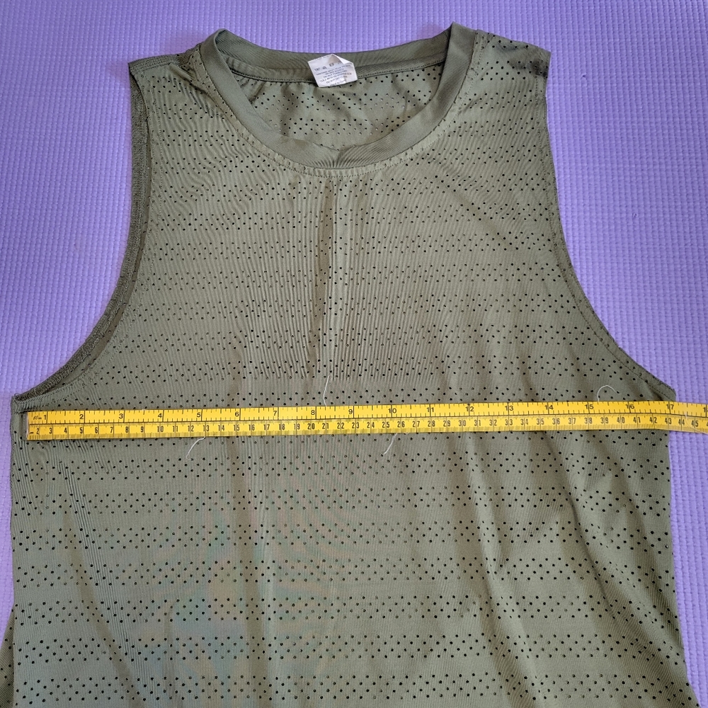 Zyia chill tank, Olive green sleeveless top, Medium - Picture 5 of 9
